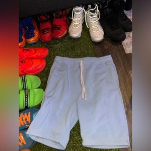 Men’s sweat shorts size L